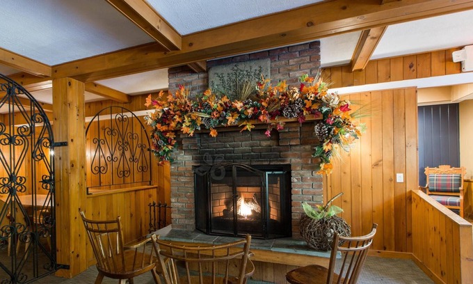 Stowe Area Hotel | Northern Lights Lodge