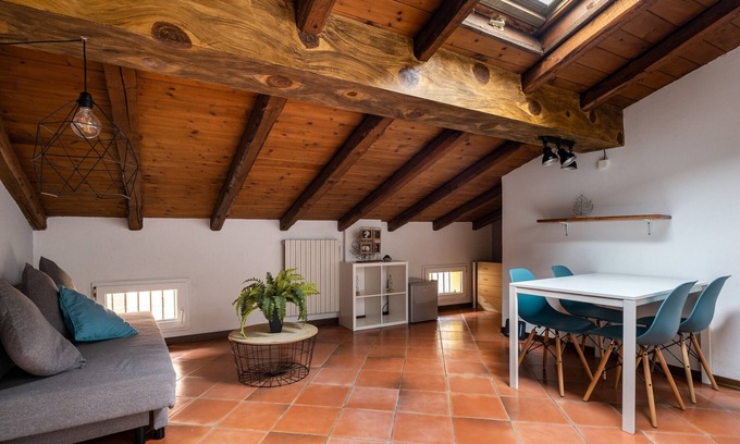 Historic Center Apartment | Nosadella Rise by Wonderful Italy