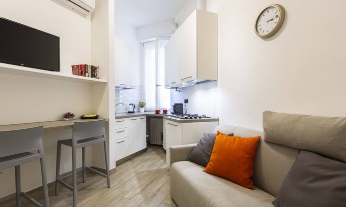 Affori Apartment | notaMi - Yellow Line Apartment