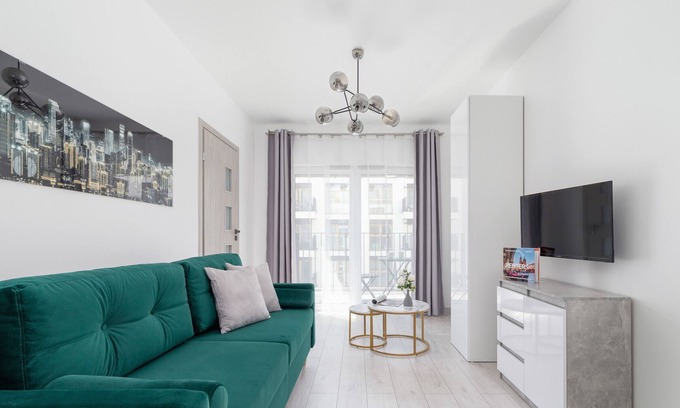 Czyzyny Apartment | Nowohucka 46 | 2 Rooms apartment with private bathroom