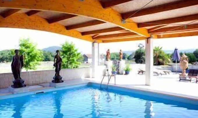 Escalante Hotel | Nuevo San Román de Escalante