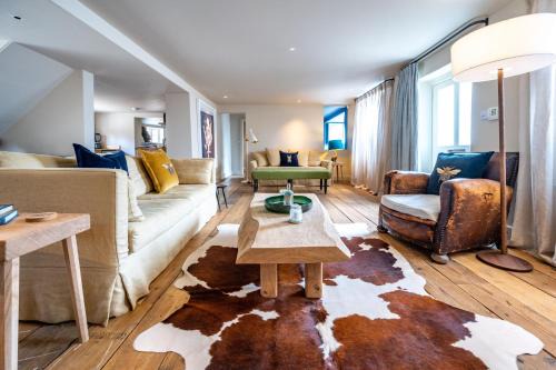 Holt House | Number 27 by Big Skies Cottages