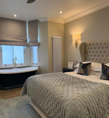 Hastings House | Number 46