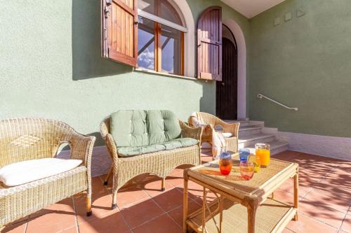 La Pietraia House | Nura's - Villa Verde Guest House