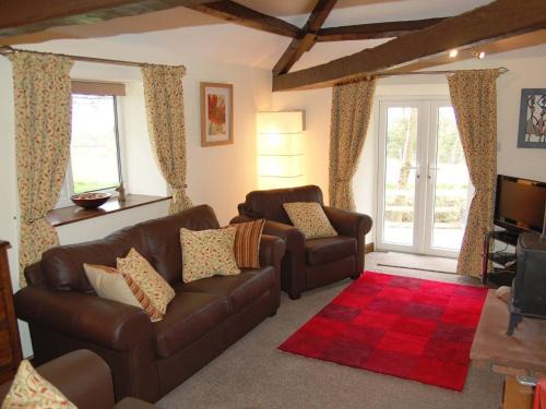 Westward House | Nuthatch Cottage