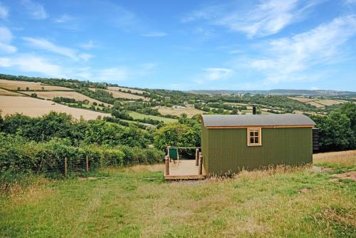Saint Blazey Cabin | Oak Hut Wiveliscombe