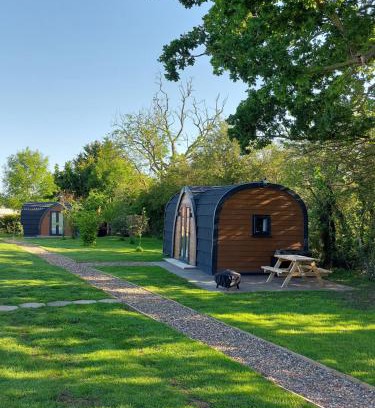 Beccles Cabin | Oak Lodge Pods
