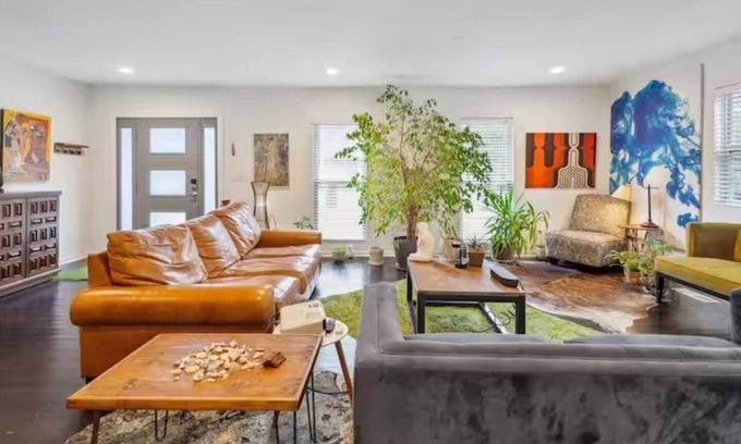 East Point House | Oasis 7 minutes from Airport