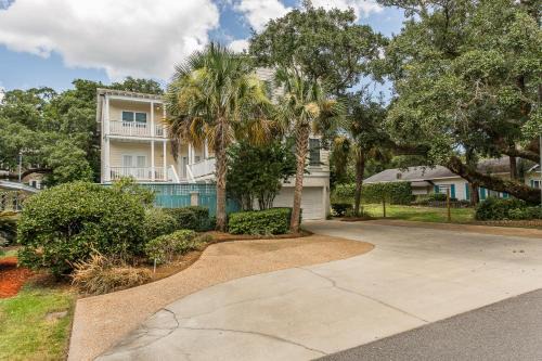 East Beach House | Oasis at East Beach