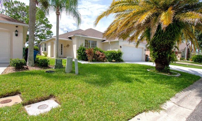 Haines City House | Oasis at the famous Southern Dunes golf course