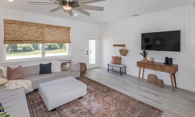 Vilano Beach House | Oasis by the Beach, 2 master Suites, 2 living rooms, Heated pool, steps to ocean