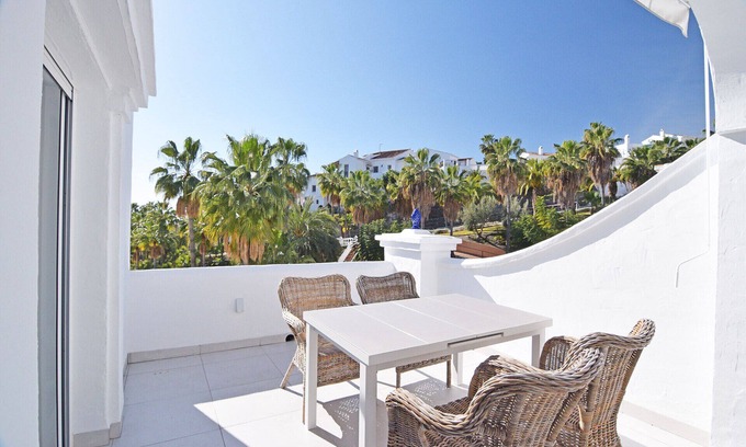 Oasis del Capistrano Apartment | Oasis de Capistrano