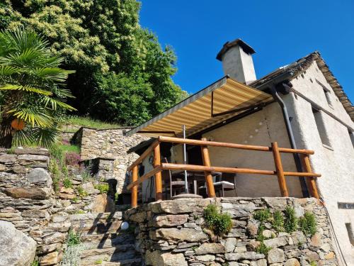 Semione House | Oasis di Riposa