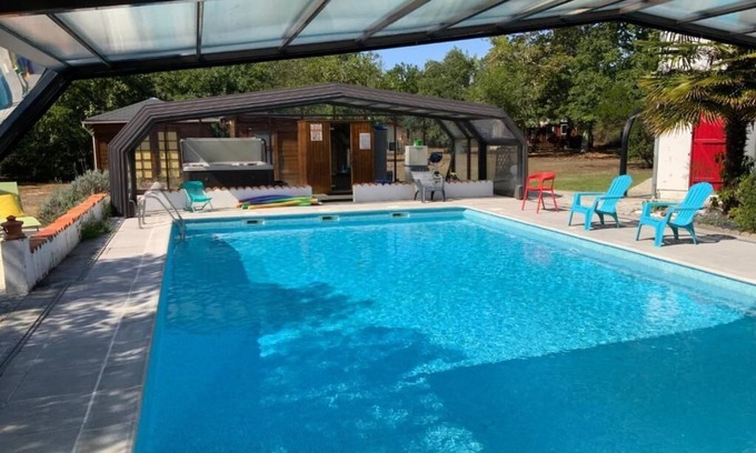 Commensacq Bed & Breakfast | Océane family room