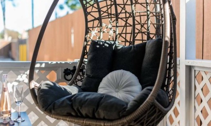 Brea House | OC Oasis - Private Deck & Outdoor Dining Bliss