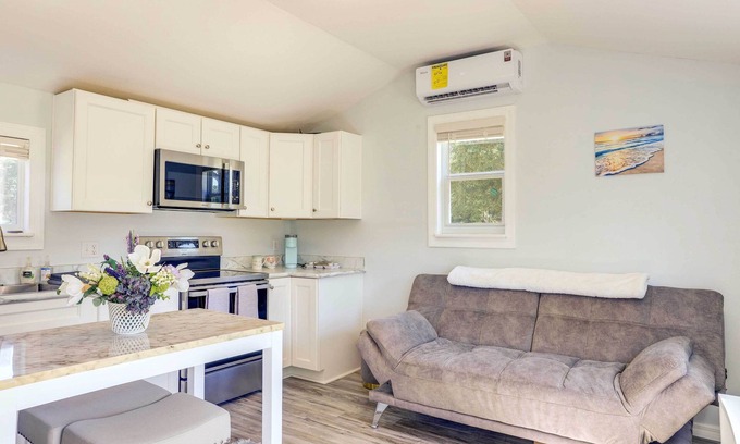 Fellowship House | Ocala Tiny Home on 10-Acre Farm Near WEC!