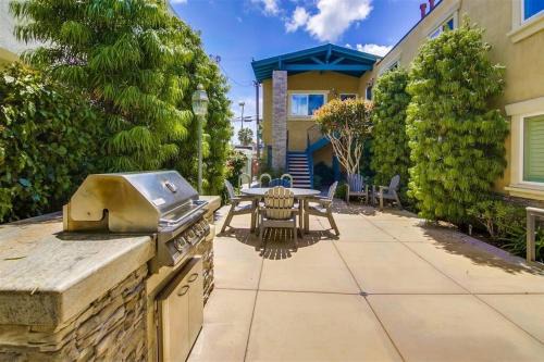 Ocean Beach Apartment | Ocean Beach Pier Condo