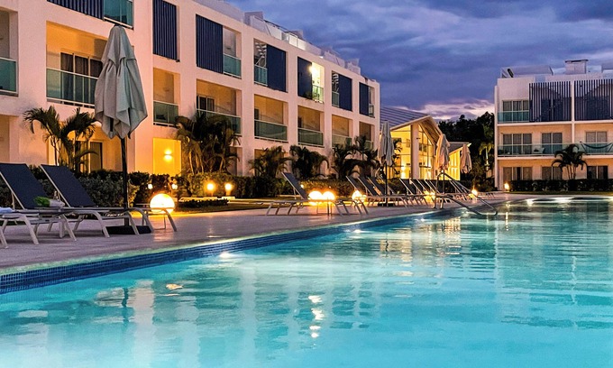 Bavaro Condo | Ocean beach & pool, stunning 2 Bed, 2 Bathroom cozy apartment -gated secure area
