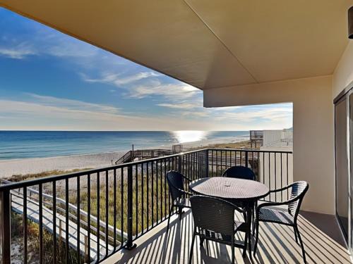 Ono Island Apartment | Ocean Breeze West 306