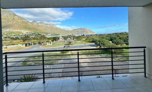 Hout Bay Apartment | Ocean facing apartment