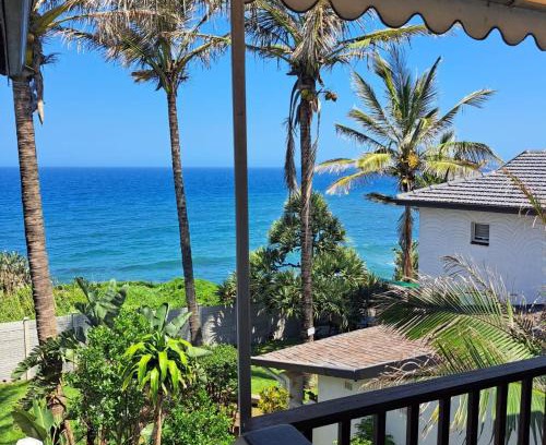 Shaka's Rock Apartment | Ocean Gorge Seafront Accommodation