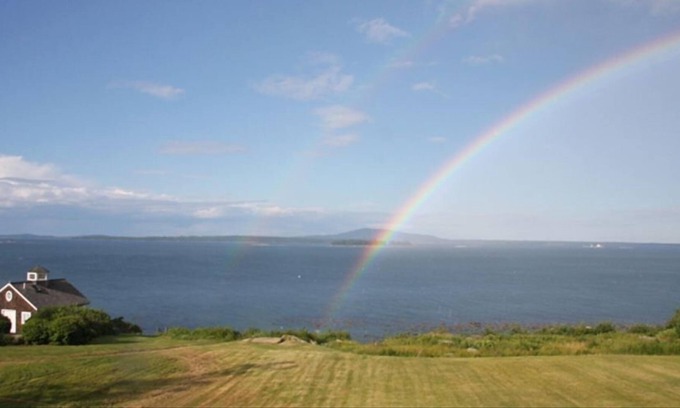 Brooklin House | Ocean House and Boathouse on Blue Hill Bay.
