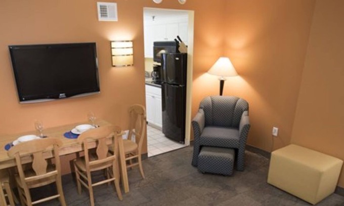 Virginia Beach Resort | Ocean Key Resort