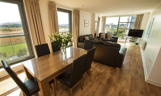 Newhaven Hotel | Ocean Serviced Apartments