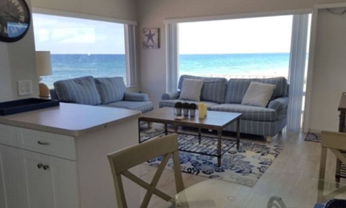 Hillsboro Beach Apartment | Ocean Suite Apartment #217