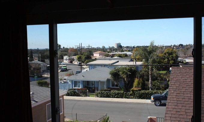 Linda Vista Apartment | Ocean View Central San Diego Treehouse Super Quiet Garden Apartment