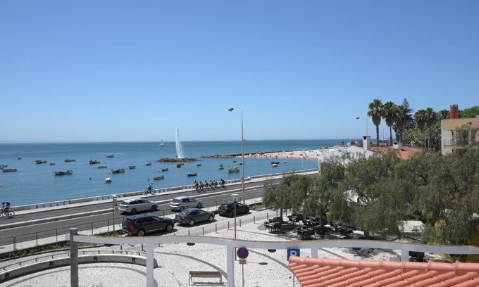 Paco De Arcos Apartment | Ocean View double Suite