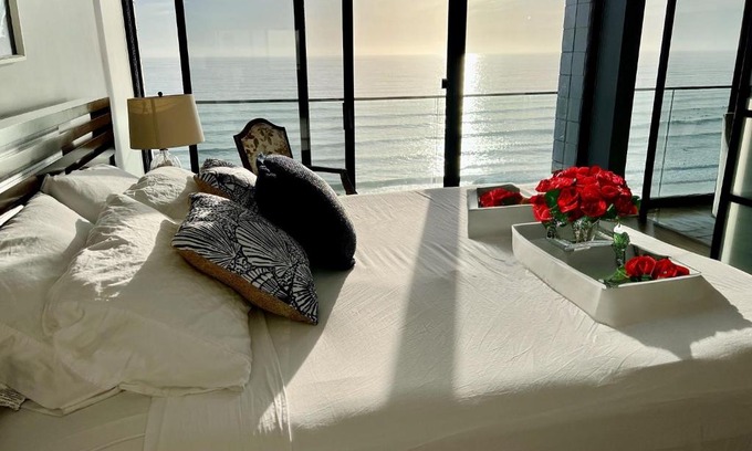 North Pacific Beach Apartment | Ocean View Luxury Condo Oceanfront and Pool