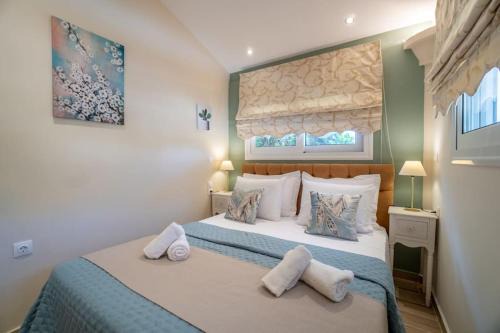 Doukades Apartment | Ocean View Oasis - Palaiokastritsa