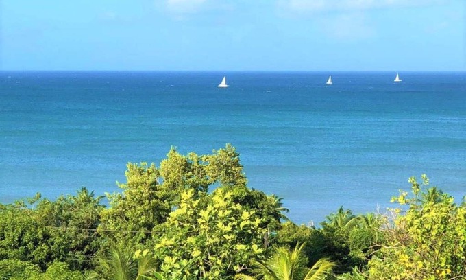 Corinthe Condo | Ocean View Suite