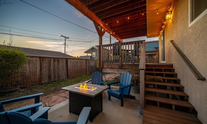 Cayucos House | Ocean Views 3BR Sleeps 9!