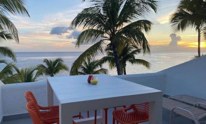 Maho Condo | Oceanfront, 4 balcony condo: Stunning Sunsets