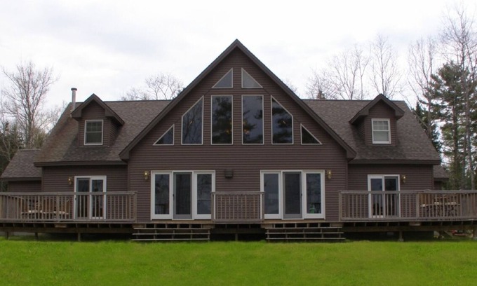 Hancock Ski Chalet | Oceanfront Chalet with privacy and spectacular views. Romantic or family getaway