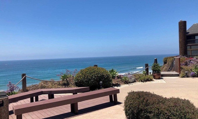 Solana Beach Condo | Oceanfront Complex with Private Beach Access, Sleeps 10