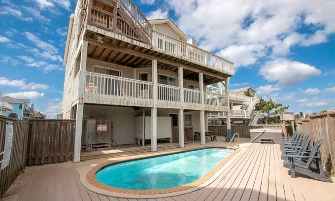 Corolla House | OCEANFRONT, Priv Pool, Hot Tub -CP16, Sea You Soon