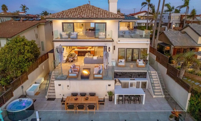 Leucadia House | Oceanfront - Private Stairs to Beach, Leucadia