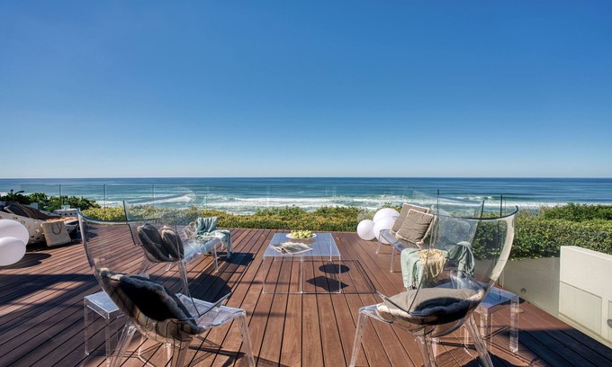 Sunshine Beach House | Oceanfront Retreat on Belmore