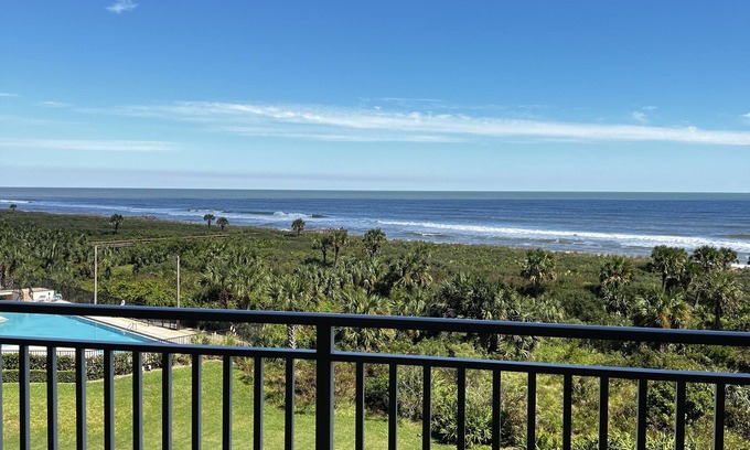Florida Condo | Oceanfront Tranquility in Surf Club, Intracoastal Access, pools, gym, hot tub
