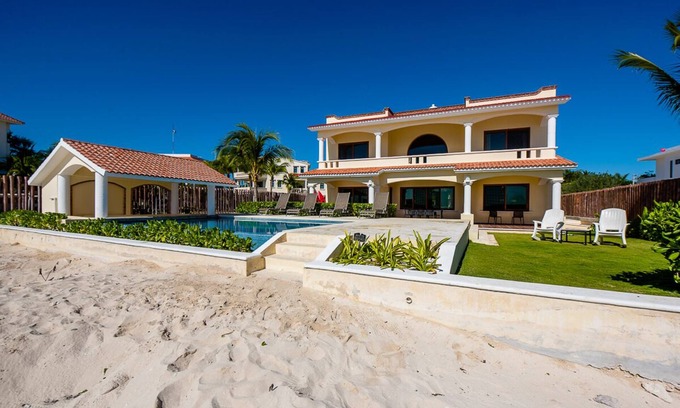Villa Juarez Villa | Oceanfront Villa w/amazing views. Infinity Pool, Chef Upon Req, Welcome Gifts!