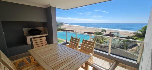 Margate Beach Apartment | Oceanic Breeze