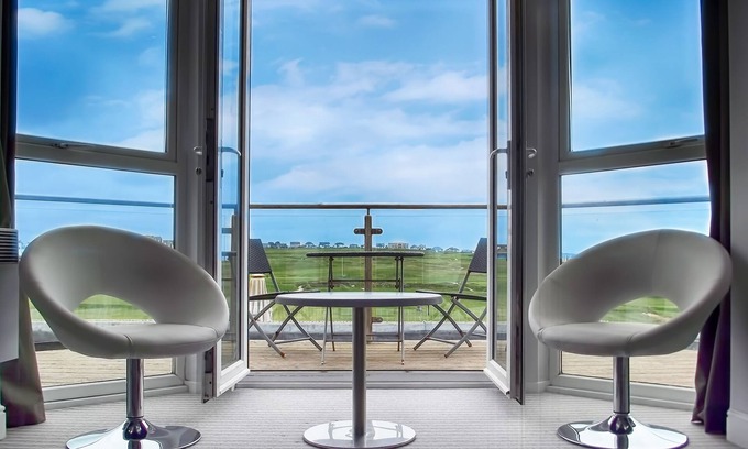 Newquay Hotel | Oceanside