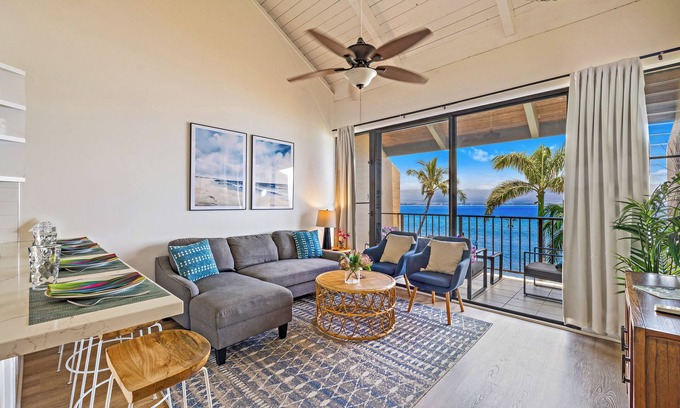 Maalaea Condo | Oceanview, Air Conditioned, Centrally Located Maalaea Banyan Condo