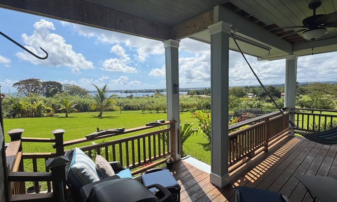 Wainaku Apartment | Oceanview spacious 1-bdrm apartment w/AC, 2 miles to downtown on country acreage