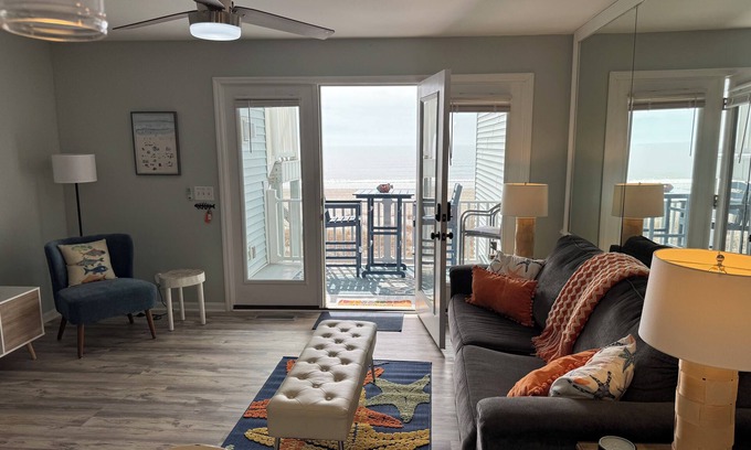 Ocean Isle Beach Condo | OCT rate special -One bedroom, Ocean Front-steps to sand ,sun and fun