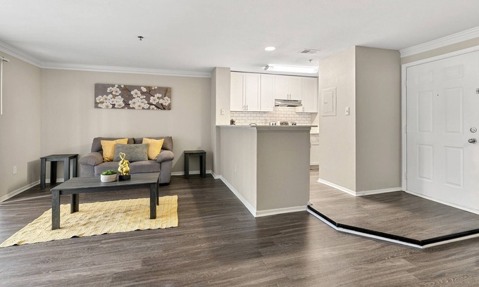 Dunwoody Apartment | ❤ of Atlanta♣Pool♣Balcony♣Parking♣Smart TV♣Gym