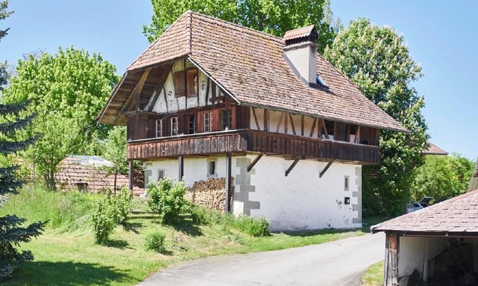 Zimmerwald House | Ofenhausstöckli Vacation in architectural monument